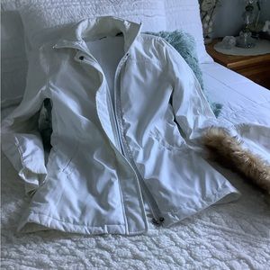 Tahari rain jacket coat XS